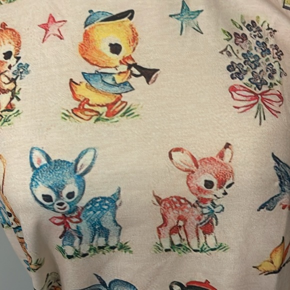 Nostalgic Animals Graphic Tee in Dusty Pink - Picture 2 of 8